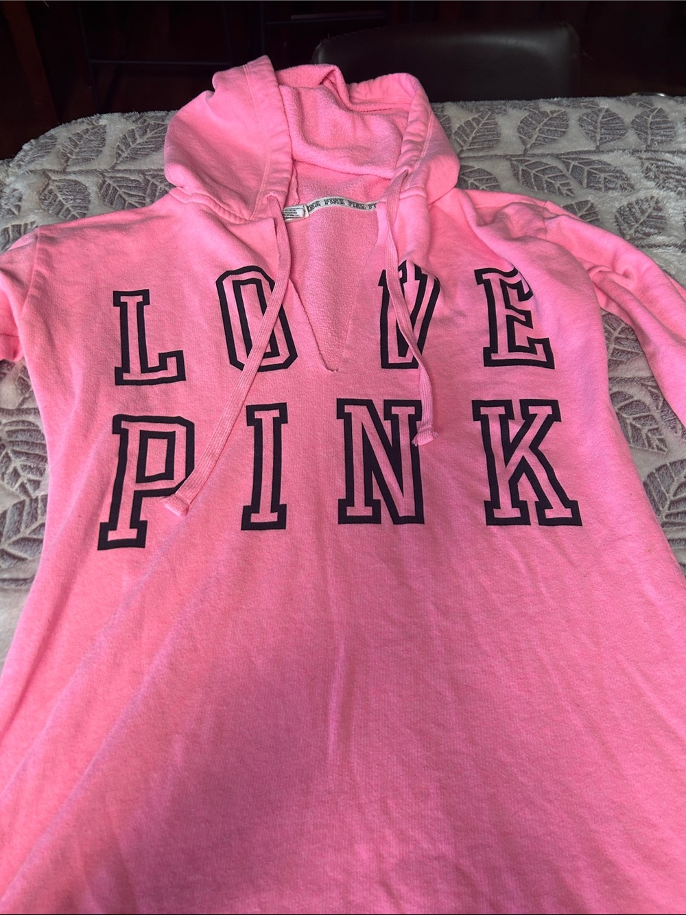 Small PINK Victoria's Secret womens Pink Hooded Sweatshirt with LOVE PINK